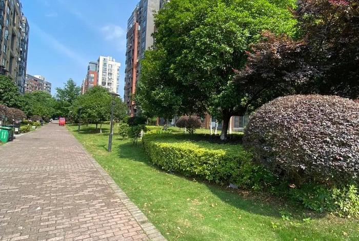 雅居生活服务股份有限公司;雅居生活物业公司 雅居生活服务股份有限公司;雅居生活物业公司