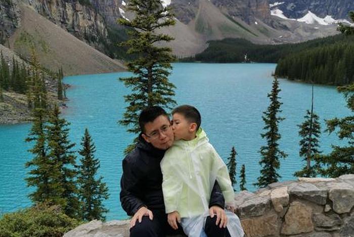 加拿大一家三口生活费；加拿大一家7口