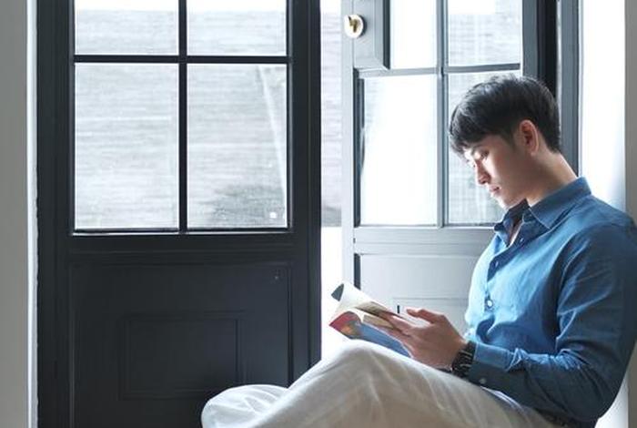 男生生活照片日常真实（男生生活日常照片帅气组图）