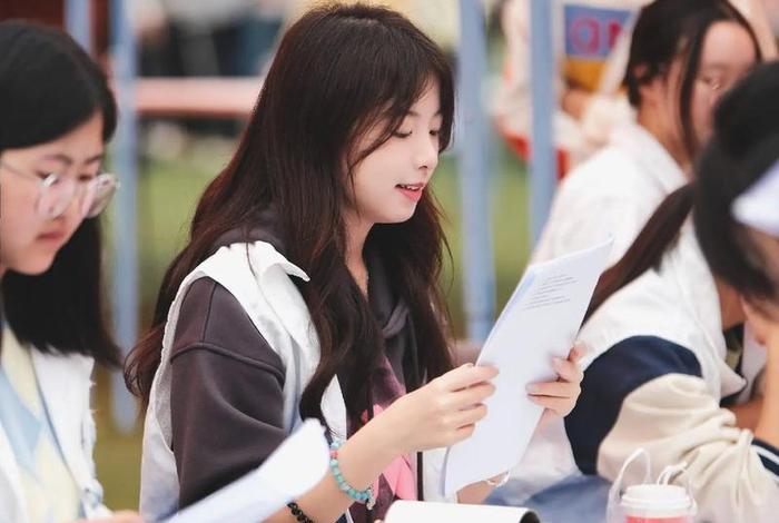 大学生活照片视频 大学生生活照片图 大学生活照片视频 大学生生活照片图