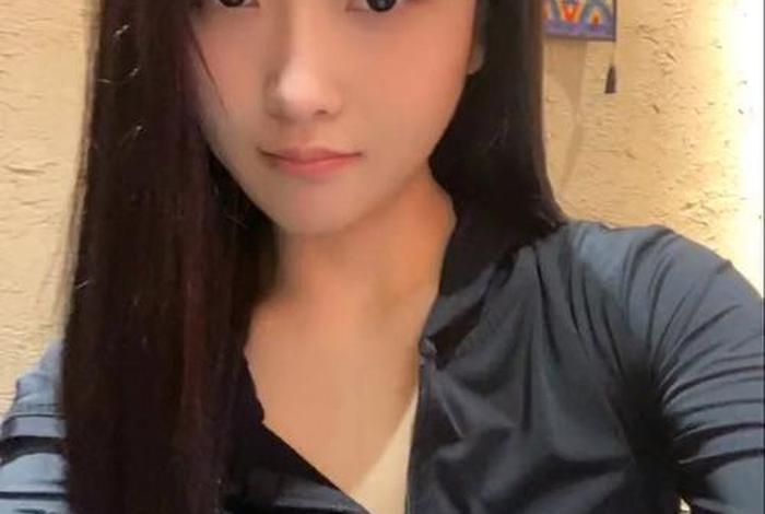 美女生活照日常生活（美女生活照壁纸）