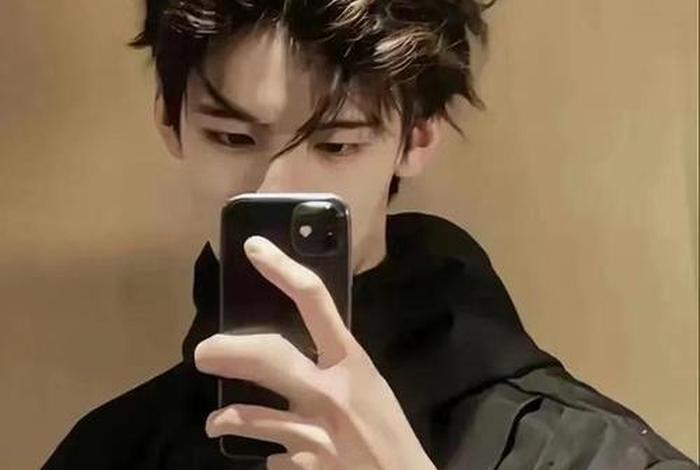 男头像日常生活；男生头像日常真人