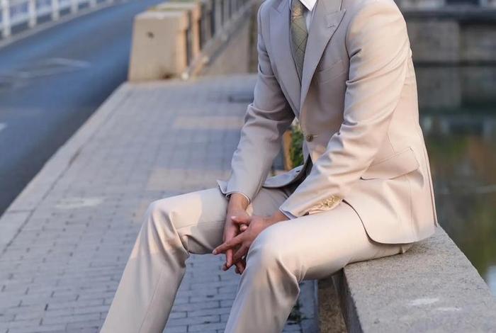 真实帅哥生活照穿西装(帅哥真是生活照) 真实帅哥生活照穿西装(帅哥真是生活照)