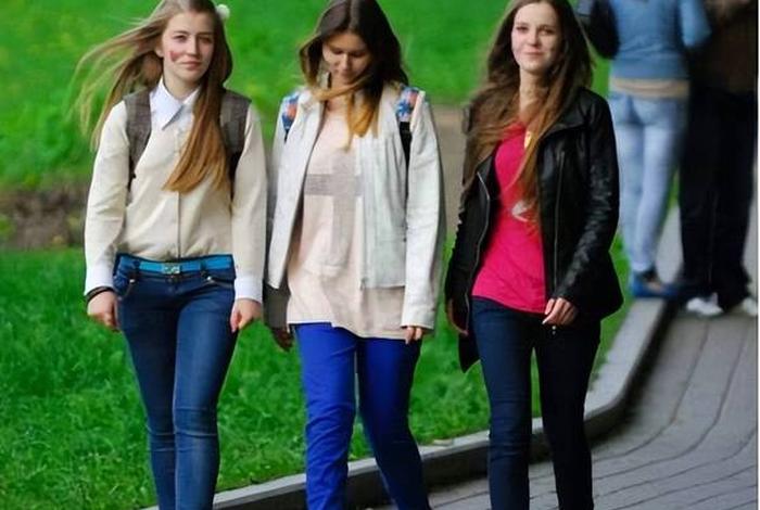 俄罗斯百姓生活视频 - 欧洲女性和俄罗斯女性哪个好 俄罗斯百姓生活视频 - 欧洲女性和俄罗斯女性哪个好