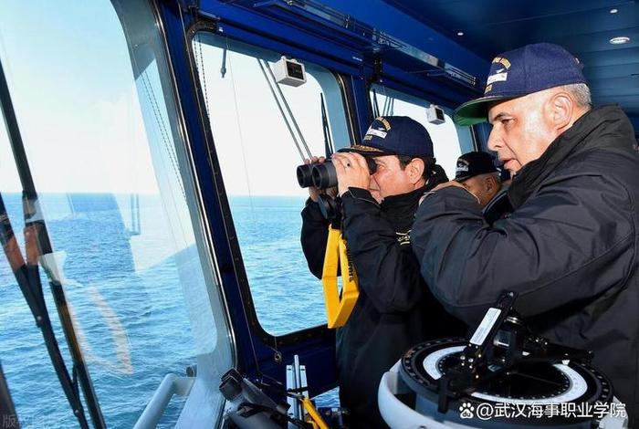 海员的生活视频大全（海员的生活是什么样子）