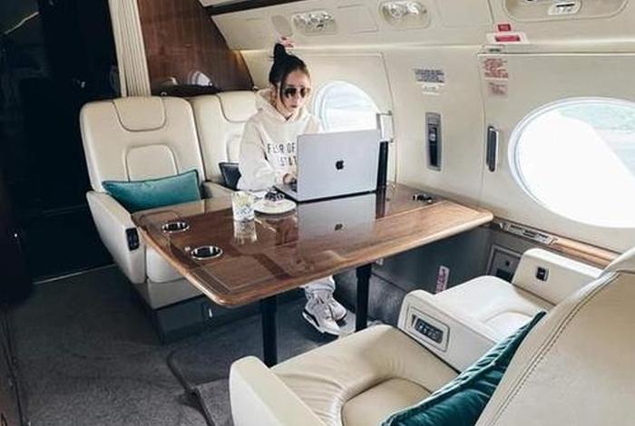 奢华生活被曝光 - 什么叫奢华生活