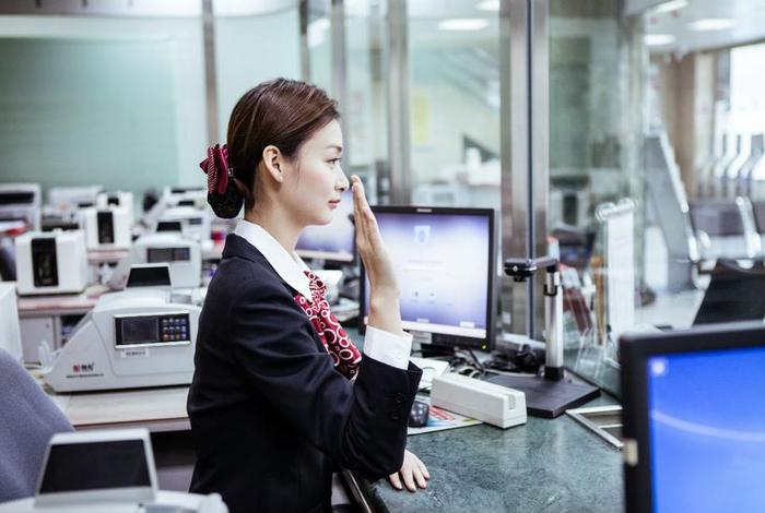 银行生活照放什么照片好、银行生活照重要吗 银行生活照放什么照片好、银行生活照重要吗