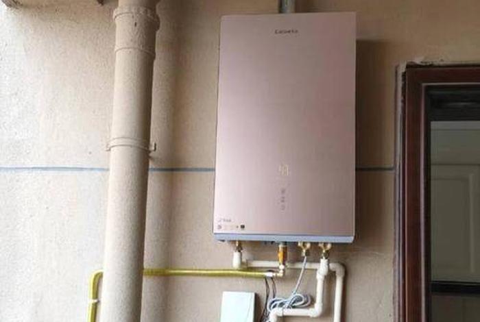 生活阳台吊顶煤气罐可以包着里面吗,煤气罐放阳台怎样保护 生活阳台吊顶煤气罐可以包着里面吗,煤气罐放阳台怎样保护