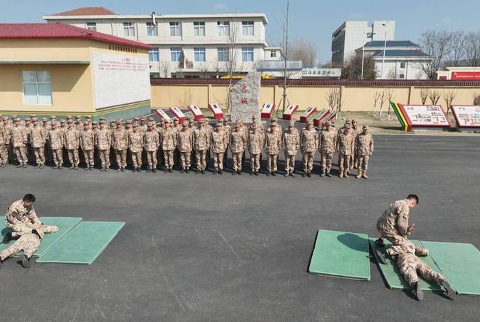 部队生活视频真实 - 部队军营生活视频