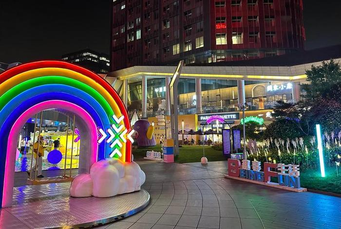 金山夜生活节、金山夜市在哪个位置 金山夜生活节、金山夜市在哪个位置