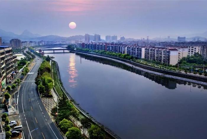 萍乡生活好还是富人区好 - 萍乡宜居吗