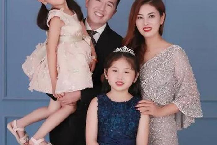 家庭生活照片文字说明，家庭生活照片是什么意思啊？