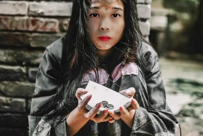 小雪的生活号直播间，小雪在农村的个人频道