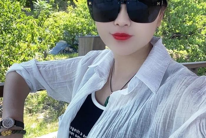 银行生活照可以用自拍照吗、银行生活照可以带墨镜吗 银行生活照可以用自拍照吗、银行生活照可以带墨镜吗