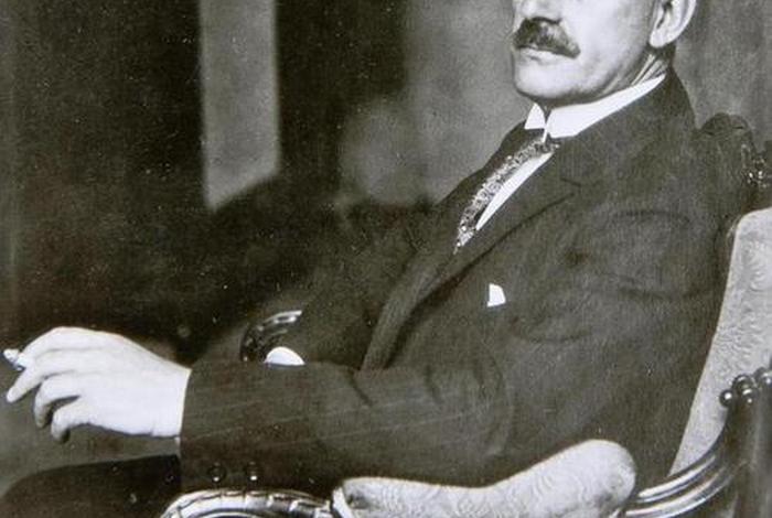 高尔基晚年奢华的生活，高尔基奢侈