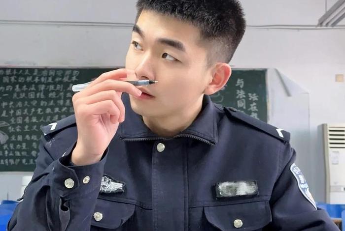 警校的生活副区应该怎么做 - 警校生的日常生活 警校的生活副区应该怎么做 - 警校生的日常生活