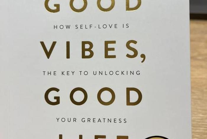 拥抱美好生活的英文；拥抱更美好的生活英文