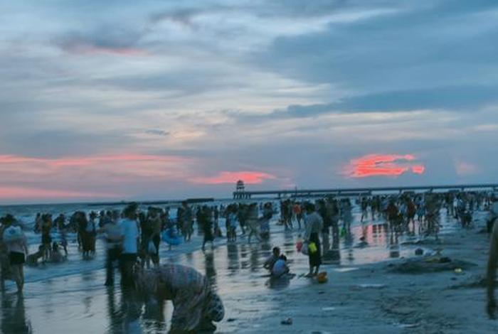 北海生活现状视频；在北海生活的真实感受