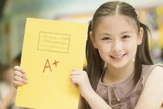 live生活发音；live表示生活的时候读什么