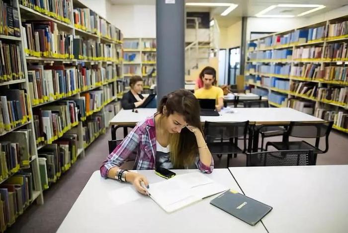 德国留学生活完整视频 - 德国留学生真实生活 德国留学生活完整视频 - 德国留学生真实生活