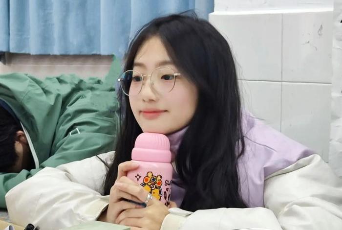 大学生一天的生活视频,大学生一天的生活视频大全 大学生一天的生活视频,大学生一天的生活视频大全