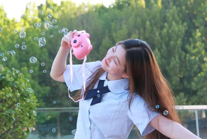 开心快乐的图片大全大图;开心快乐的图片大全真人 开心快乐的图片大全大图;开心快乐的图片大全真人