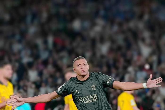 巴黎圣日耳曼足球俱乐部（巴黎圣日耳曼足球俱乐部吉祥物）