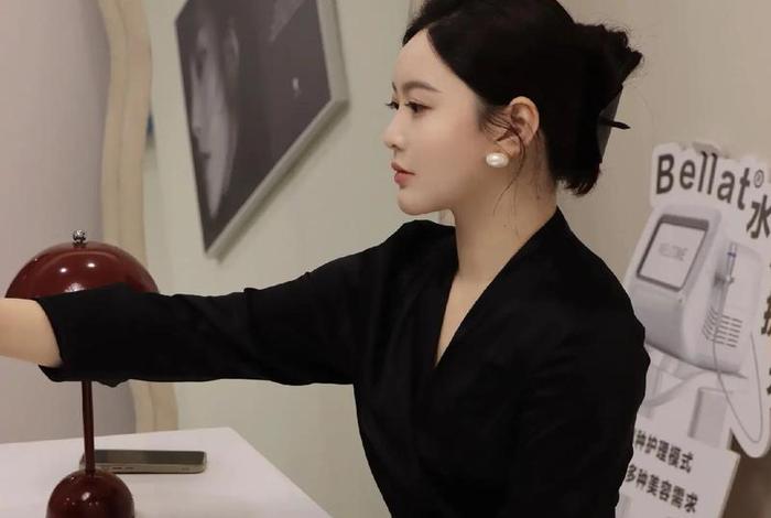 近期生活照公司 - 生活照工作照