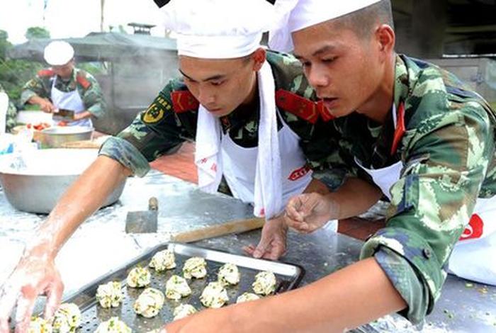 部队炊事员的真实生活(部队炊事员的职责) 部队炊事员的真实生活(部队炊事员的职责)