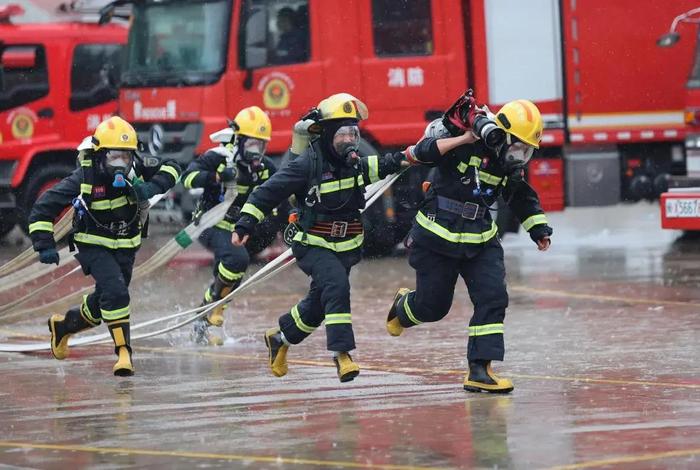 消防员的生活日常图片、消防员的日常有多硬核 消防员的生活日常图片、消防员的日常有多硬核