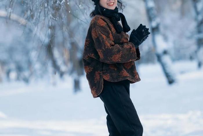 一个人生活图片冬天;一个人生活照片 一个人生活图片冬天;一个人生活照片