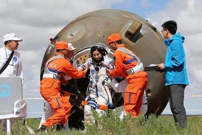 航天员太空生活大揭秘 - 航天员太空生活怎么过 航天员太空生活大揭秘 - 航天员太空生活怎么过