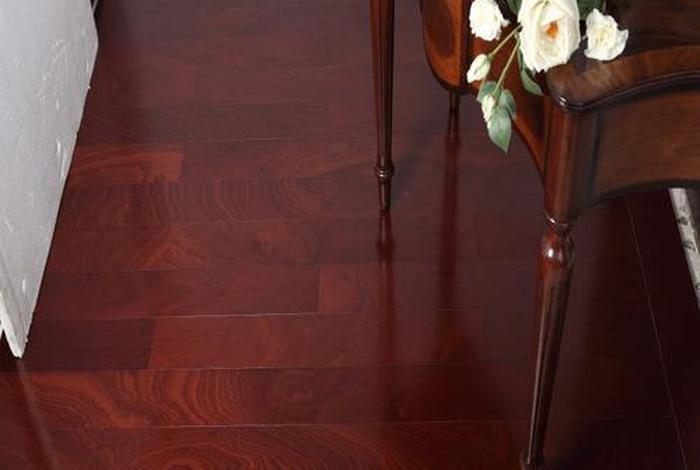 生活家巴洛克地板属于几线品牌、生活家巴洛克地板是不是一线品牌