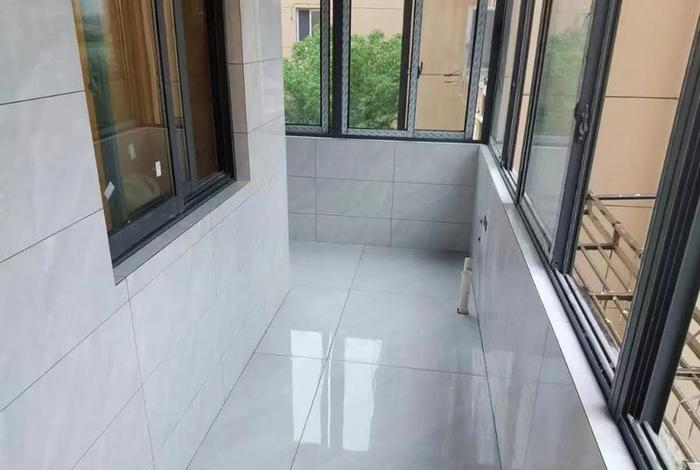 生活阳台砖上墙;阳台墙上贴砖 生活阳台砖上墙;阳台墙上贴砖