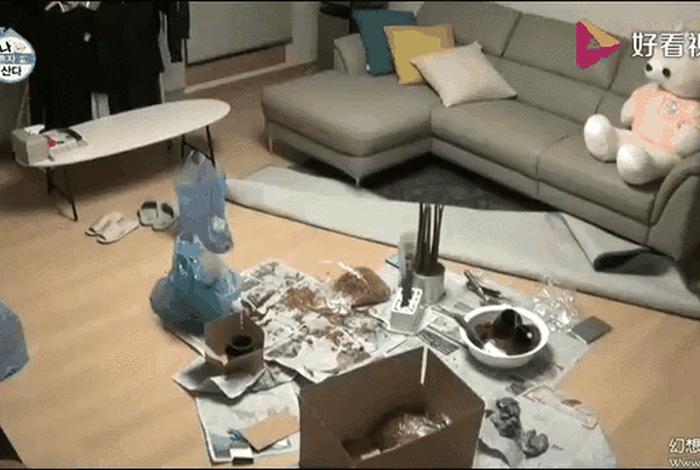 我独自生活2017;我独自生活2017全集在线观看 我独自生活2017;我独自生活2017全集在线观看