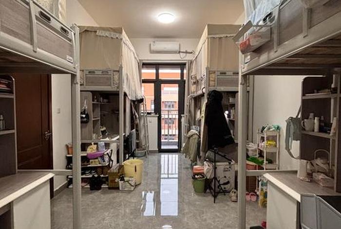 大学寝室生活100字左右,大学寝室生活100字左右怎么写 大学寝室生活100字左右,大学寝室生活100字左右怎么写