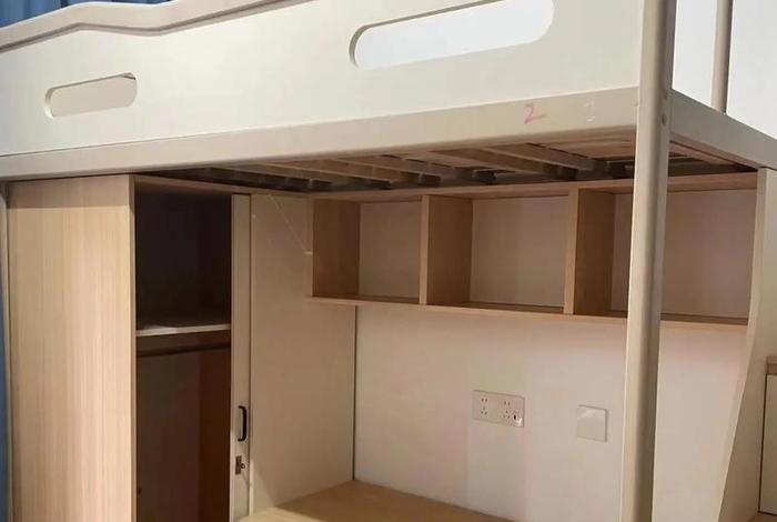 大学寝室图片 大学寝室图片素材 大学寝室图片 大学寝室图片素材