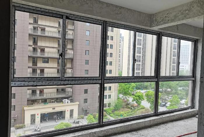 生活阳台封窗材料,阳台封闭窗用什么材料 生活阳台封窗材料,阳台封闭窗用什么材料