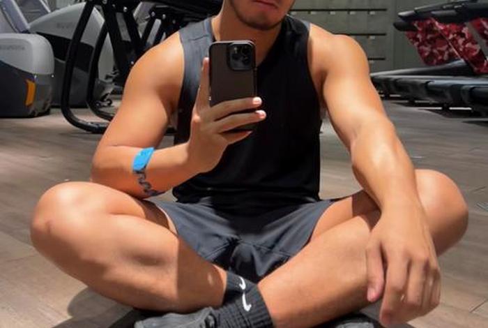 健身生活照套图男(健身型男生活照) 健身生活照套图男(健身型男生活照)