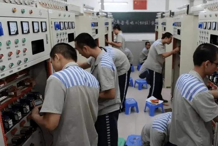 监狱生活怎么样舒服(监狱生活如何) 监狱生活怎么样舒服(监狱生活如何)