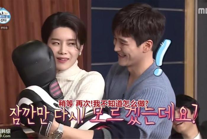 我独自生活安普贤 我独自生活安普贤完整版 我独自生活安普贤 我独自生活安普贤完整版