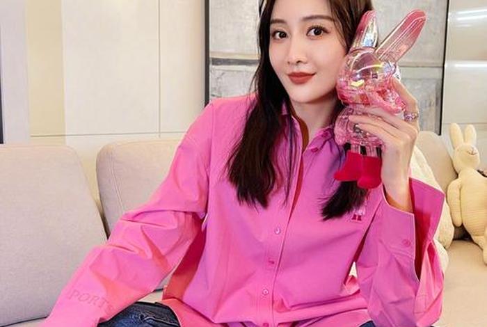 近期生活照什么意思；近期生活照片