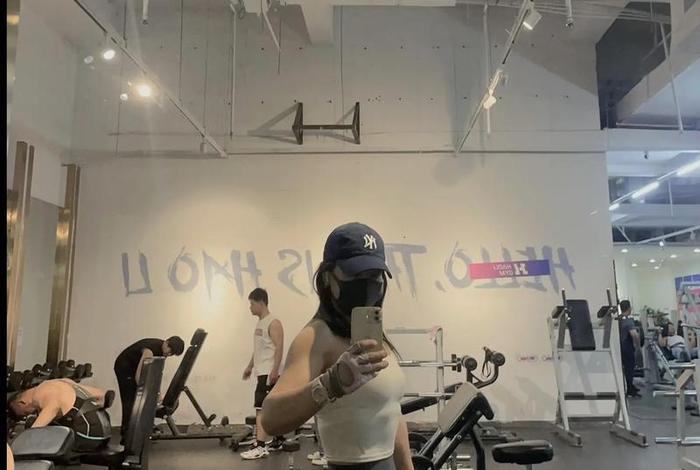 健身生活照同一人，健身日常生活照