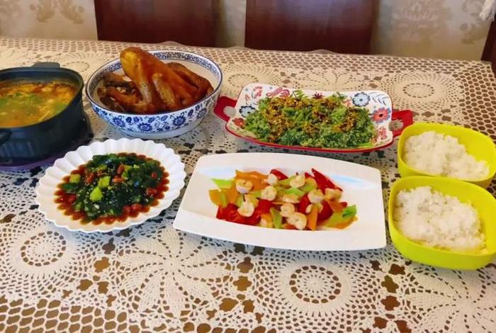 金玲生活日记最新集锦内容，金玲生活日记最新视频