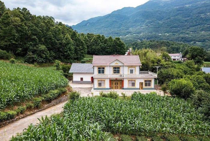 生活用地和宅基地的区别 - 在农村什么是生活用地 生活用地和宅基地的区别 - 在农村什么是生活用地