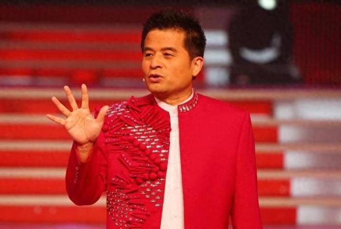 毕福剑董卿的私生活小说(董卿毕业典礼) 毕福剑董卿的私生活小说(董卿毕业典礼)