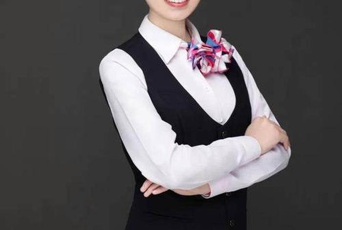 银行生活照放什么照片好，银行生活照放什么照片好看