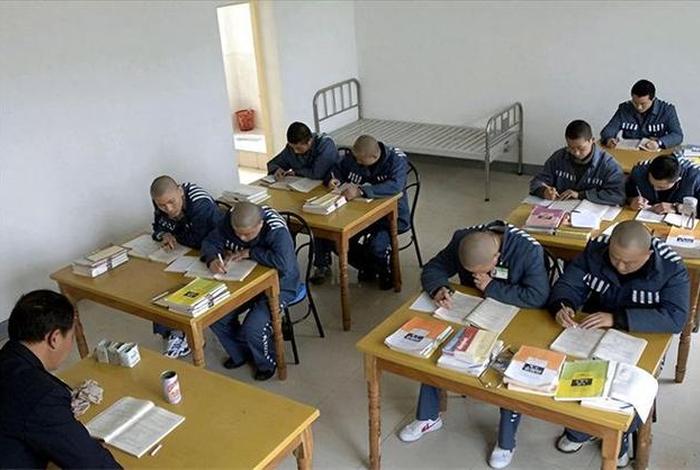 去监狱生活怎么样(在监狱生活是一种怎样的体验) 去监狱生活怎么样(在监狱生活是一种怎样的体验)
