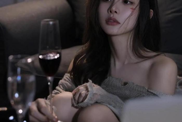 不会生活的女人(不会生活的女生) 不会生活的女人(不会生活的女生)