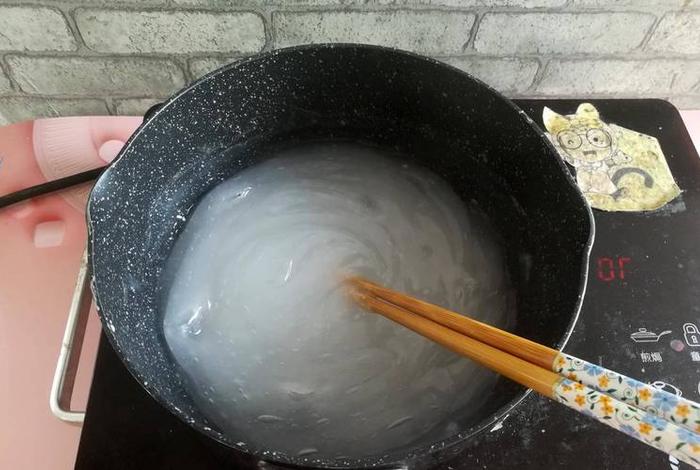 分泌物白色粘稠像浆糊是什么原因、分泌物白色粘稠像浆糊是什么原因引起的